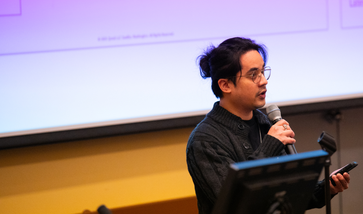 Mike Labrador gives Quest's pitch