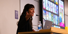 Christina Soontornvat speaks at a lectern.